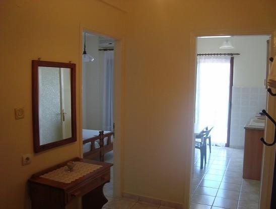 Yianna Studios & Apartments Gerakini Pokoj fotografie